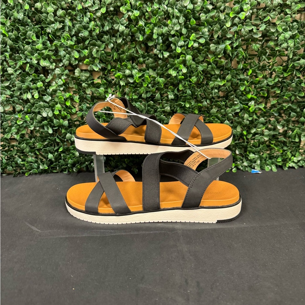 VIOLET & RED Tillie Sandal - W8.5